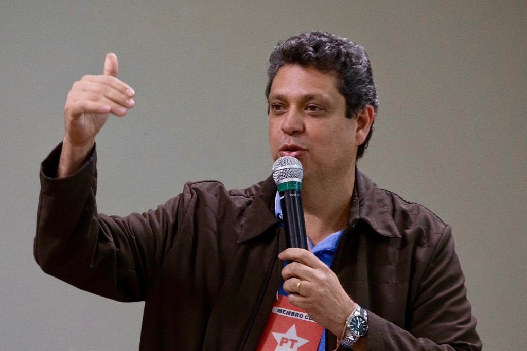Márcio promete bolsa família municipal 1 marcio macedo