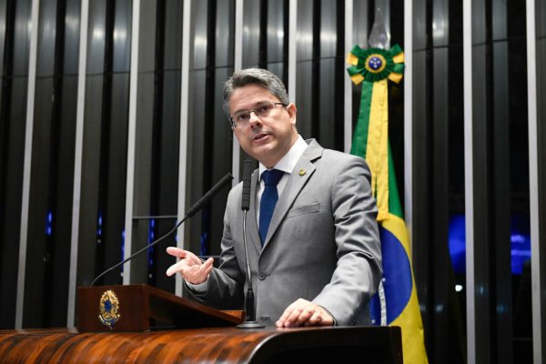 alessandro vieira 3