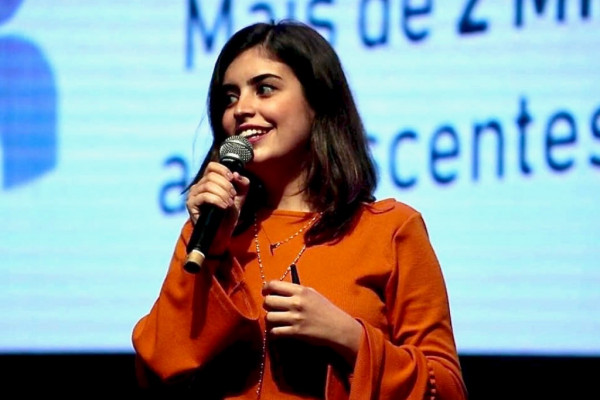 tabata amaral