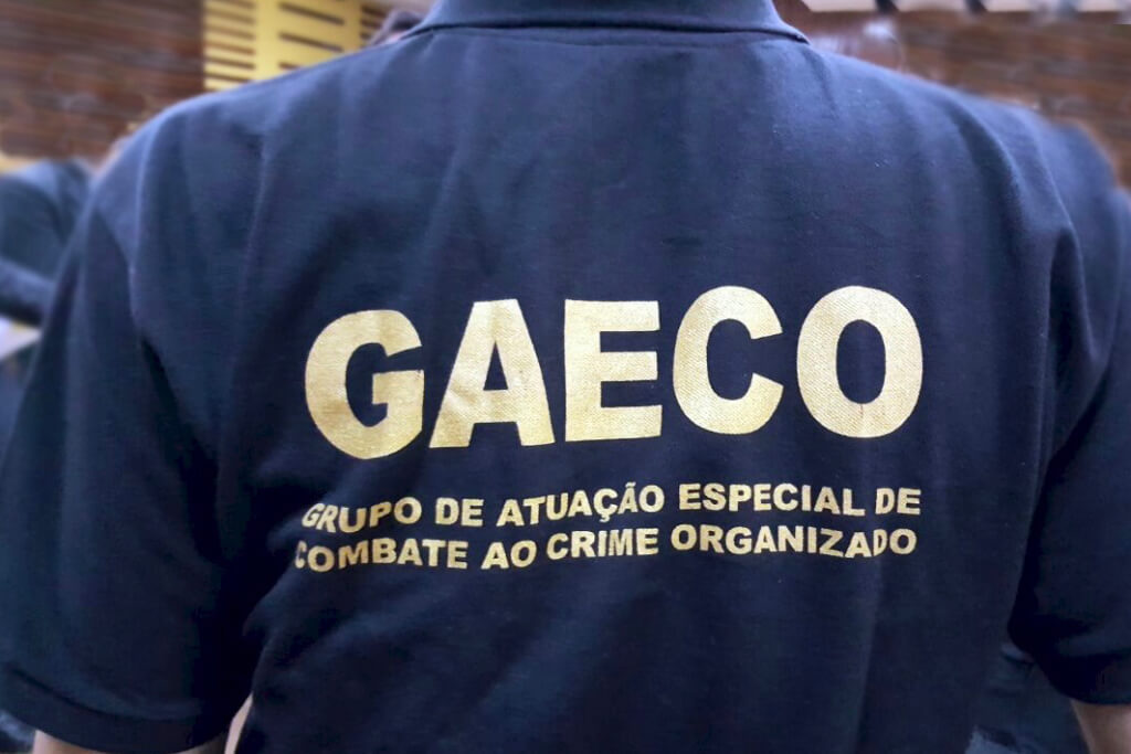 PF deflagra operação; busca e apreensão em Aracaju 1 gaeco agente