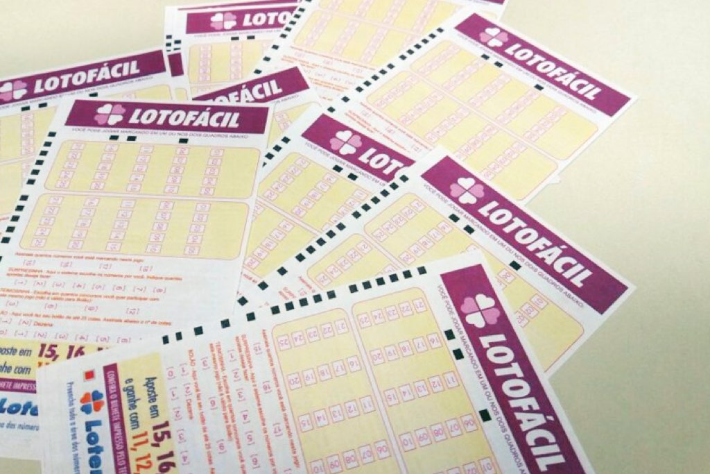Aposta feita em Aracaju leva prêmio de R$ 1,1 milhão 1 Cartelas da Lotofácil
