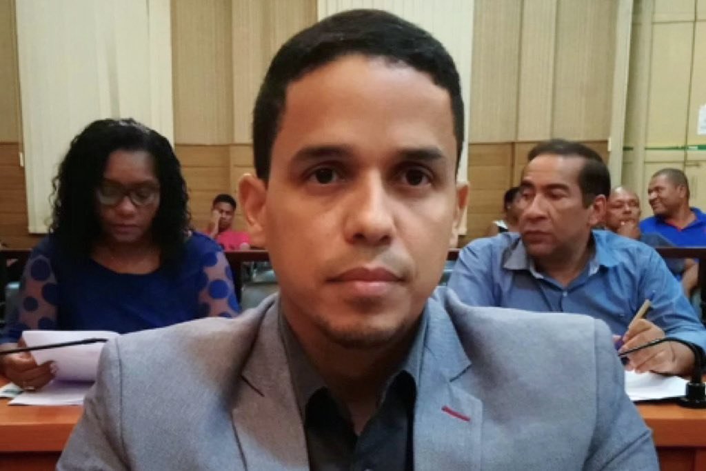 adriano carvalho