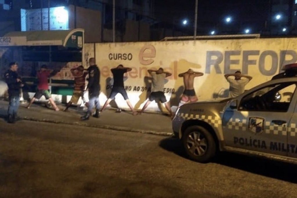 policia abordagem 120919