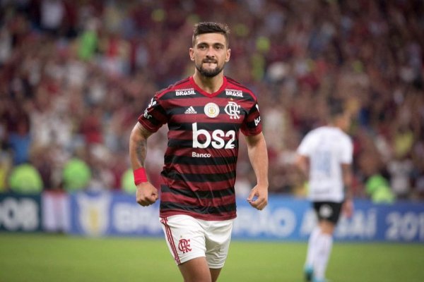Meia uruguaio Giorgian De Arrascaeta