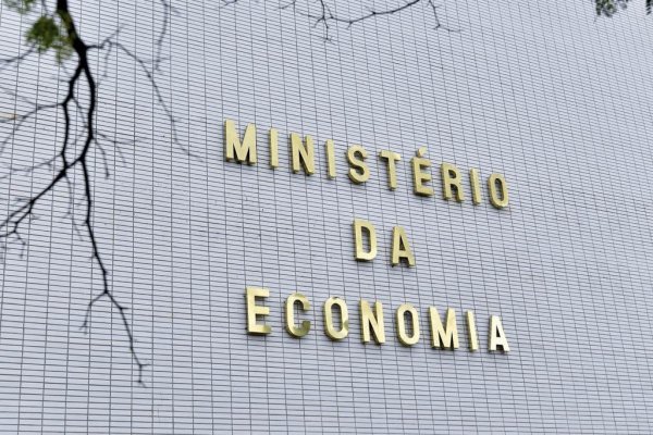 Fachada do Ministério da Economia em Brasília