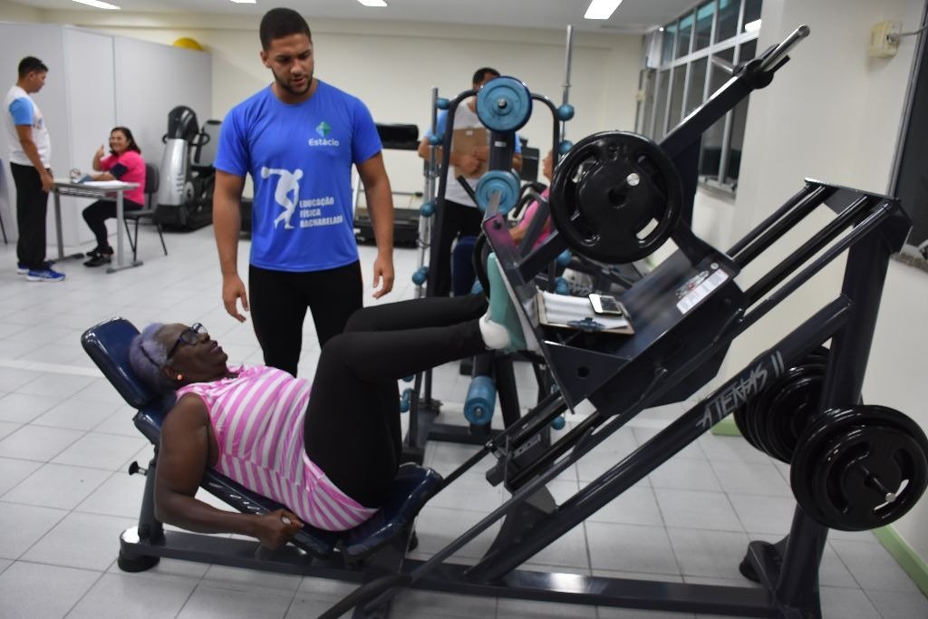 Ginástica na terceira idade 1