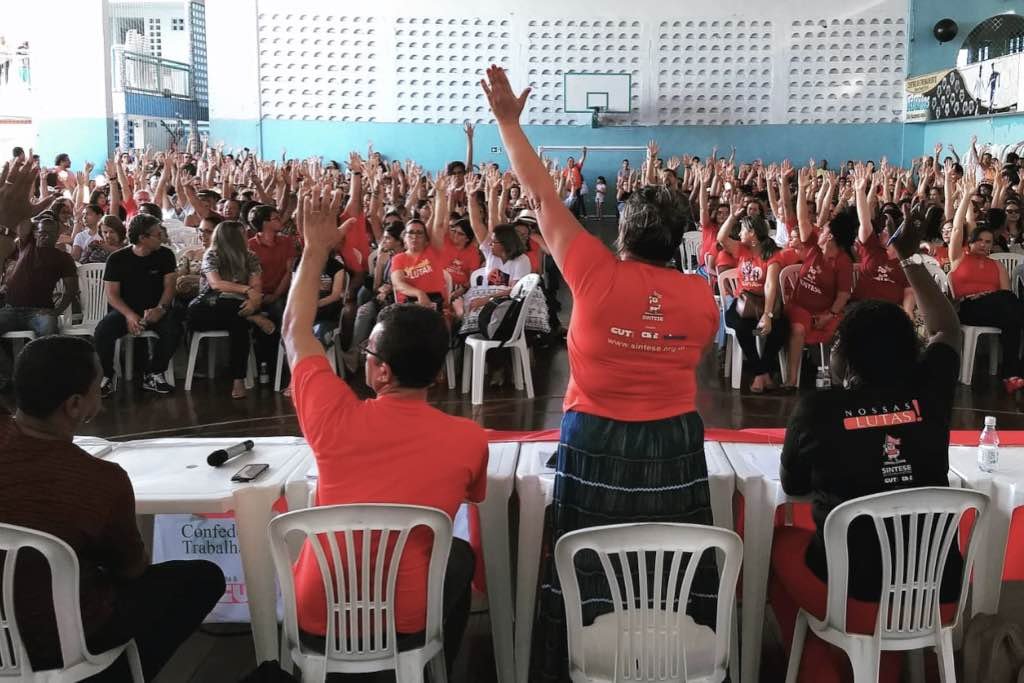 professores greve sintese