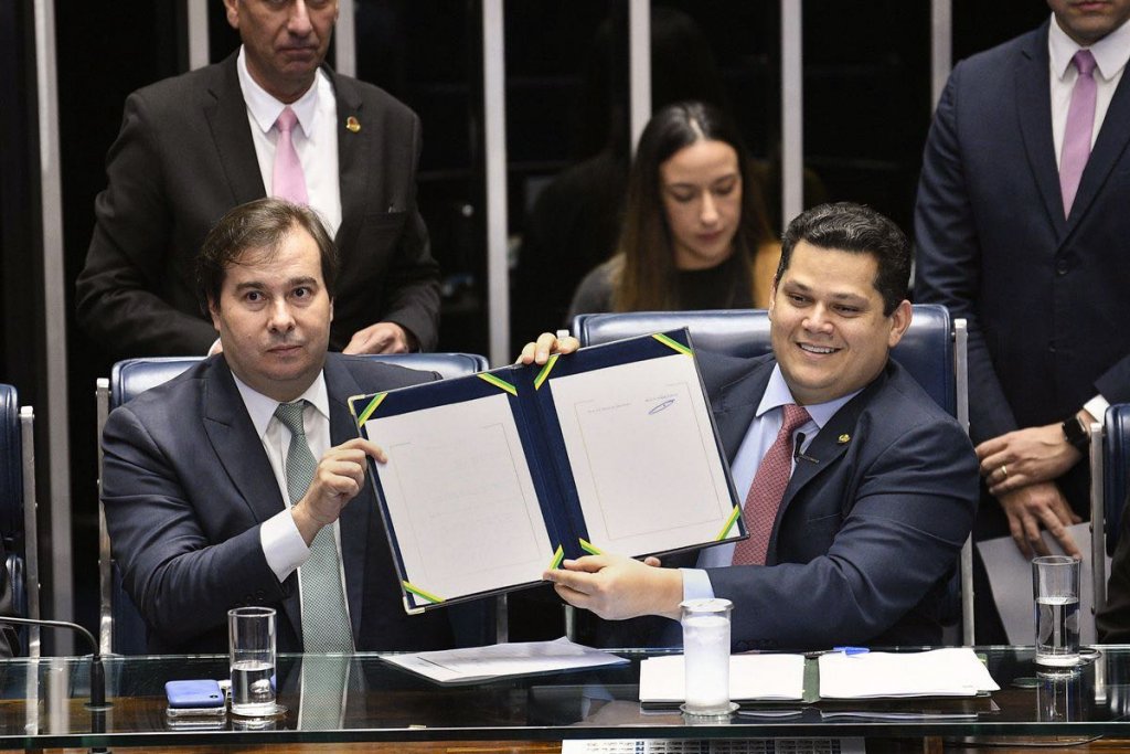 rodrigo maia alcolumbre previdencia 2019