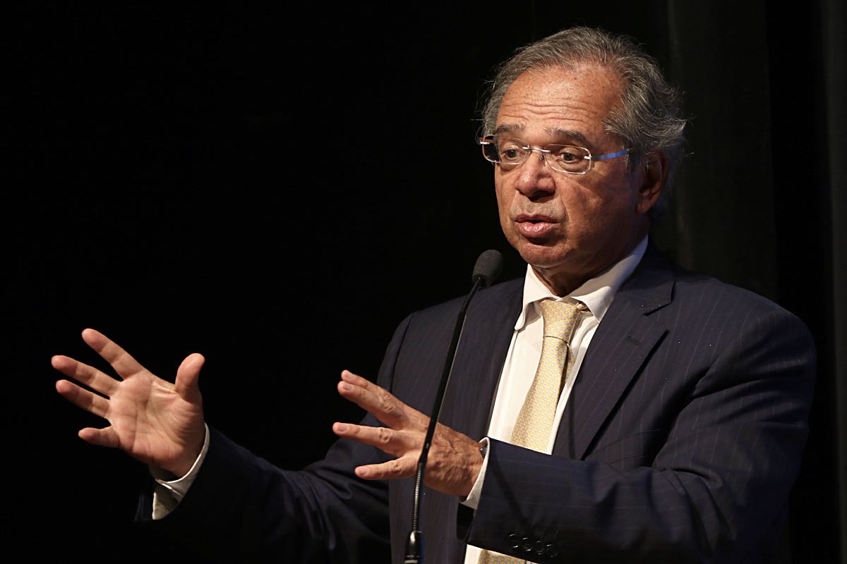 Paulo Guedes não gosta de servidor nem de pobre - NE Notícias