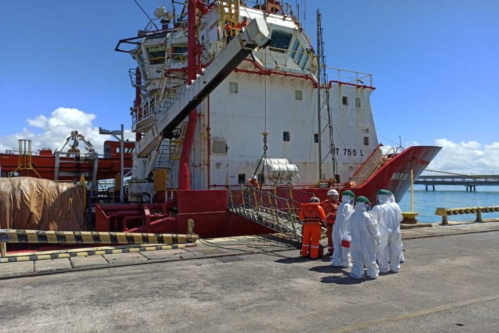 barco rebocador