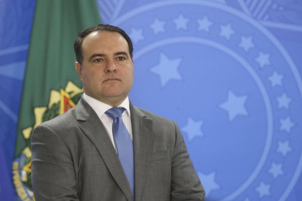jorge oliveira