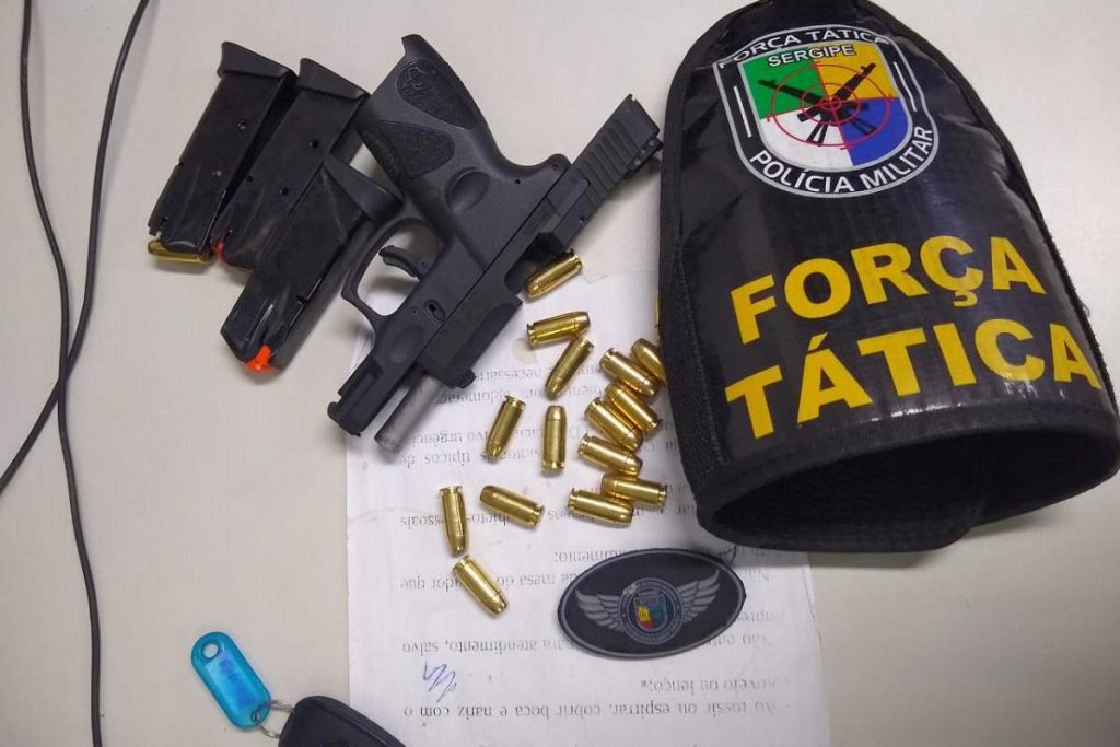 arma empresario policia 02 05 20