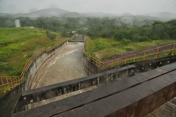 Barragem do Poxim, em São Cristóvão, Sergipe