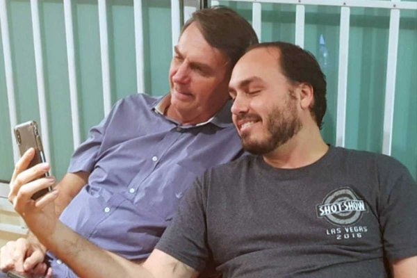 bolsonaro carlos