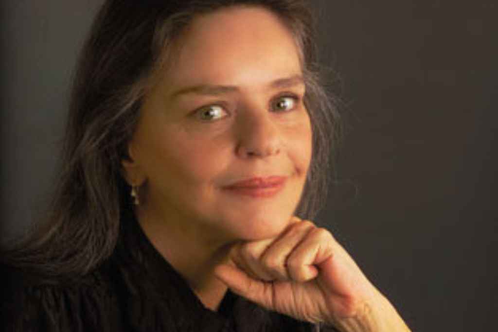 Cantora Ângela Ro Ro