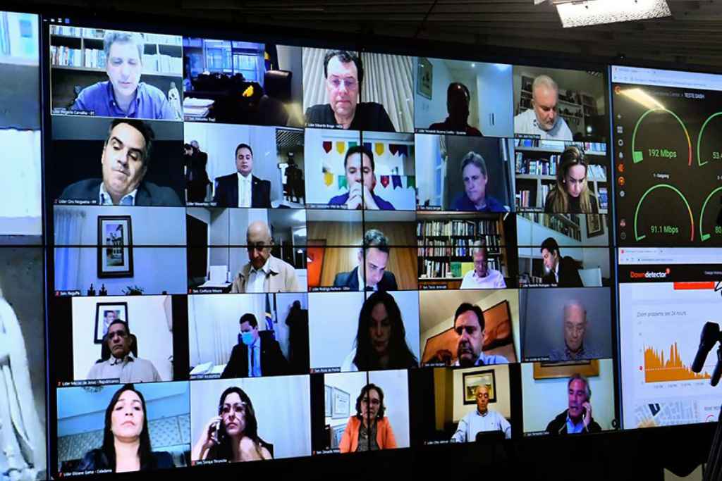 senadores video 230620