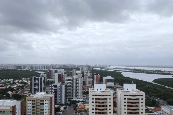 Céu nublado em Aracaju