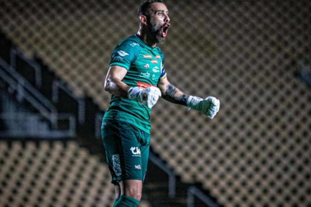 goleiro confianca rafael santos
