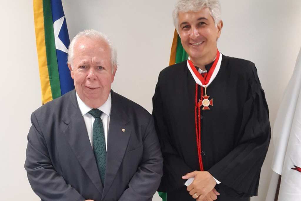 ernesto anizio azevedo manoel cabral