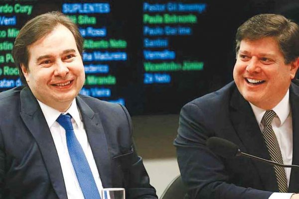 rodrigo maia baleia rossi