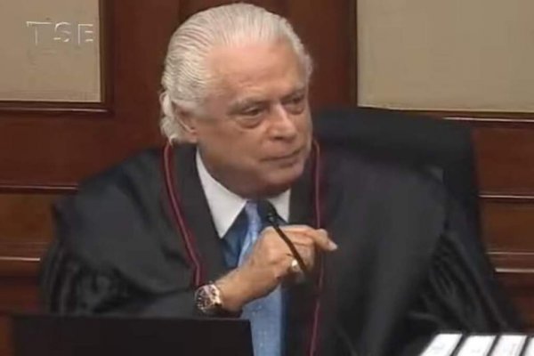 hamilton carvalhido