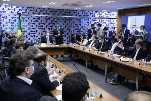 mesa camara deputados 17 fev 21