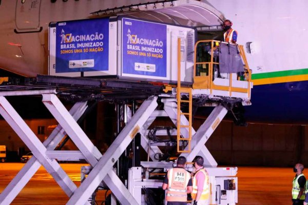 vacina covid governo aviao carga