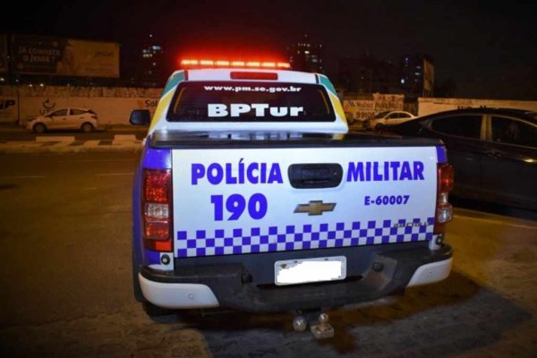 Viatura do Batalhão de Policiamento Turístico (BPTur) de Sergipe