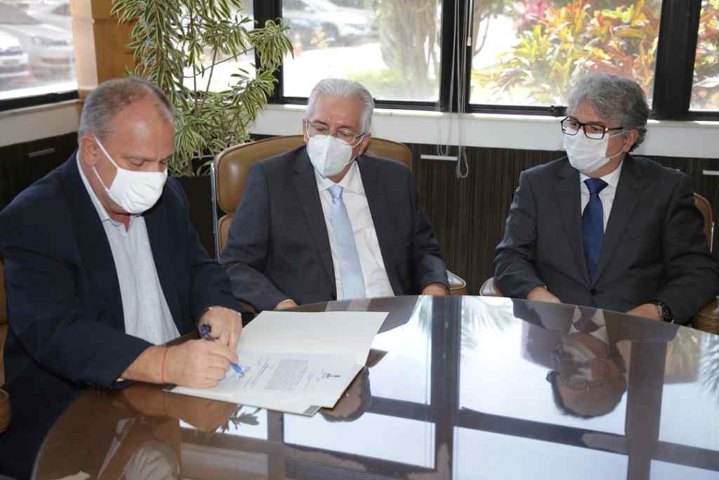 belivaldo luis alberto meneses tce out 2021