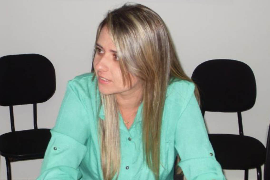 Elayne de Dede