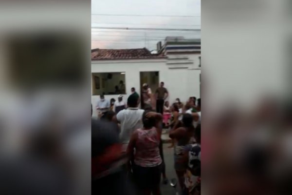 B3E48FB4 3803 4830 AF4E 4620DF010FDF