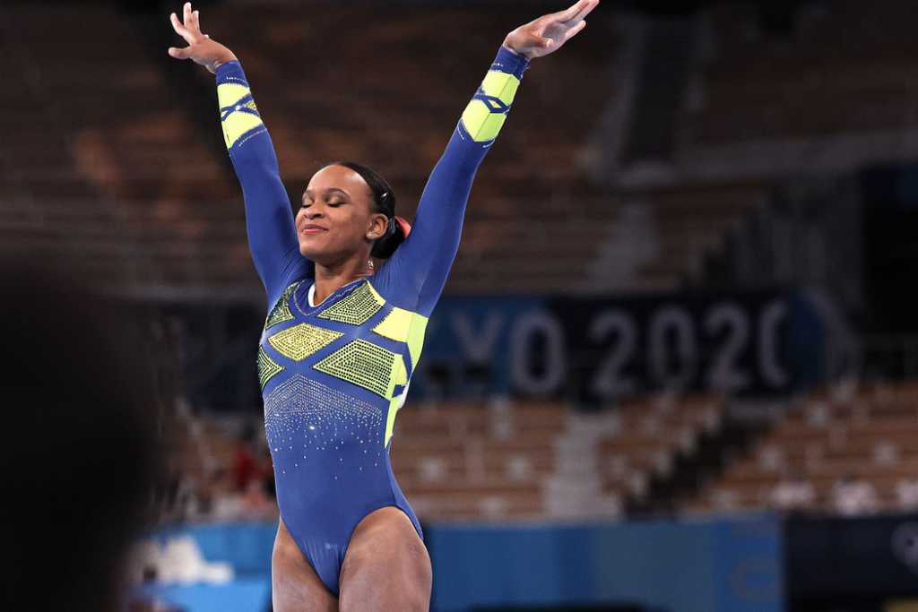 rebeca andrade atleta
