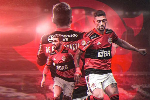 Meia uruguaio Giorgian De Arrascaeta, vestido com o uniforme do Flamengo