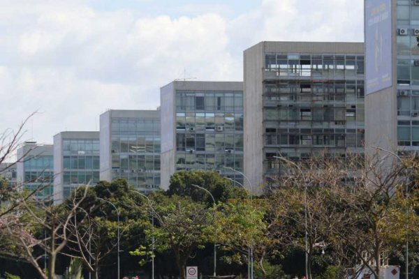 ministerios brasilia servidores