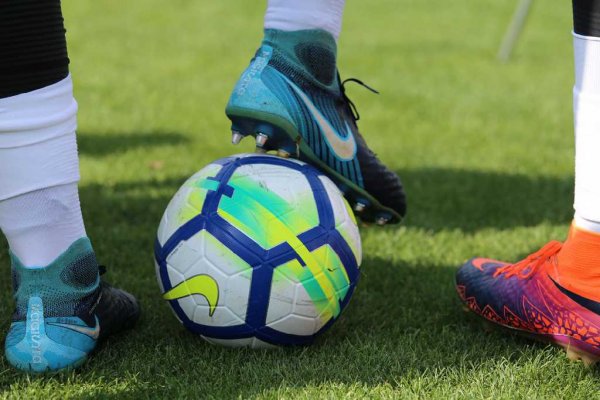 futebol bola jogador