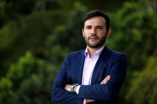 gabriel lopes