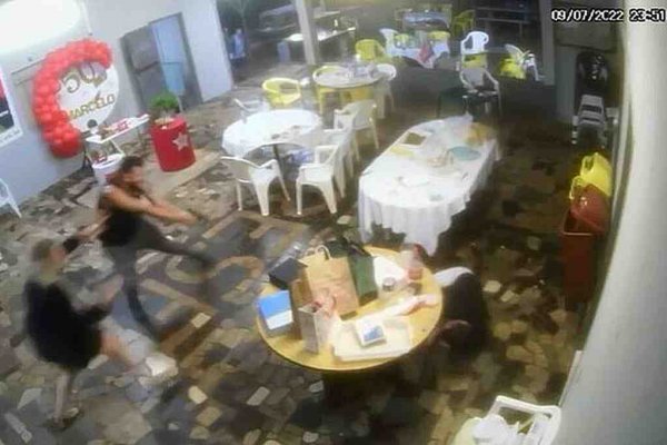 Júri condena a 20 anos de prisão bolsonarista que matou petista por política