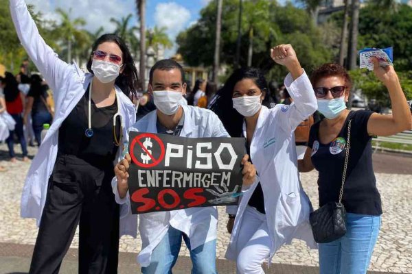 piso enfermagem enfermeiros aju 210922