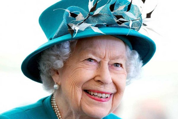 rainha elizabeth ii