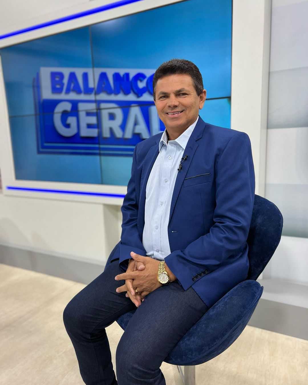 Valmir mantém candidatura a governador e dirá quem o prejudica › NE