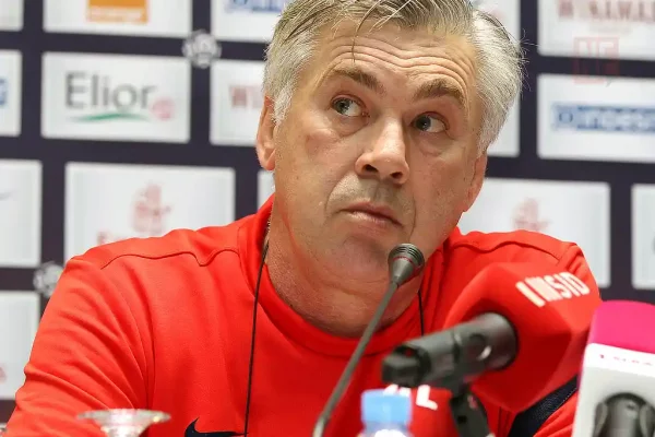 Treinador Carlo Ancelotti