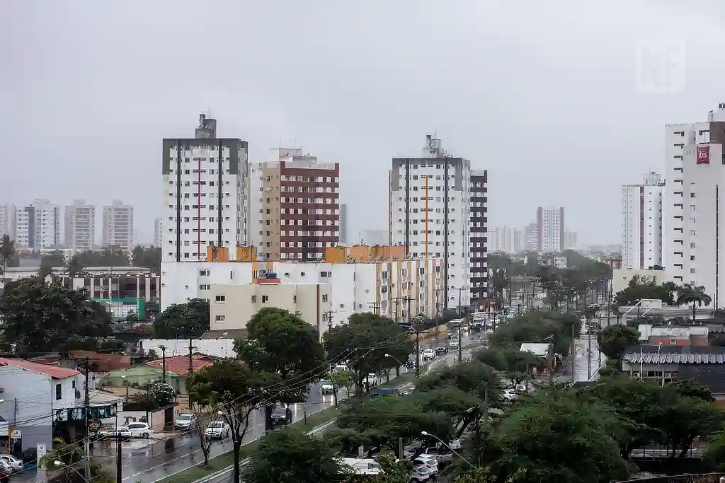 Tempo chuvoso em Aracaju