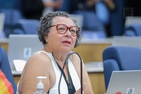 Angela Melo dez 2022