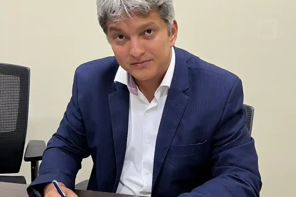 Prefeito de Socorro Samuel Carvalho