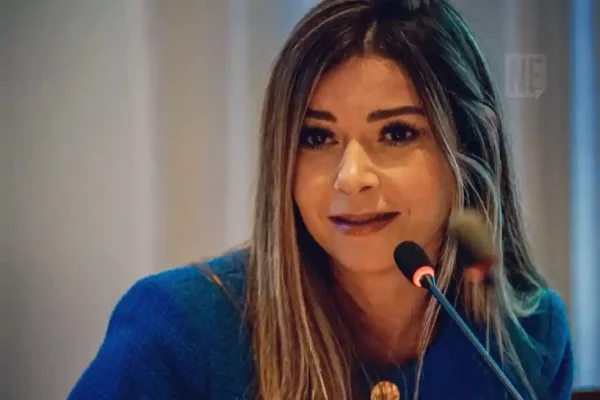 Candisse Carvalho mar 23