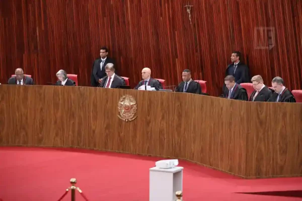 TSE Sessao Plenaria out 23