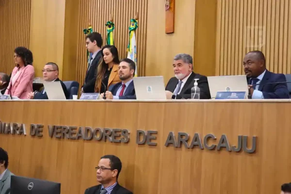 camara vereadores sessao extraordinaria out 23