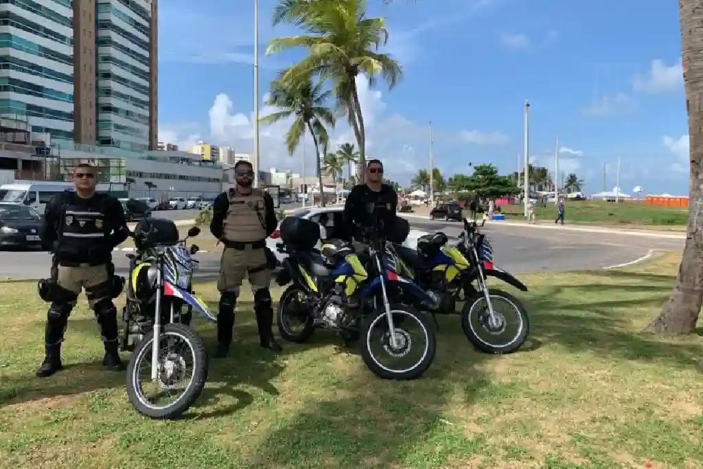SMTT agentes av Santos Dumont Aracaju nov 23