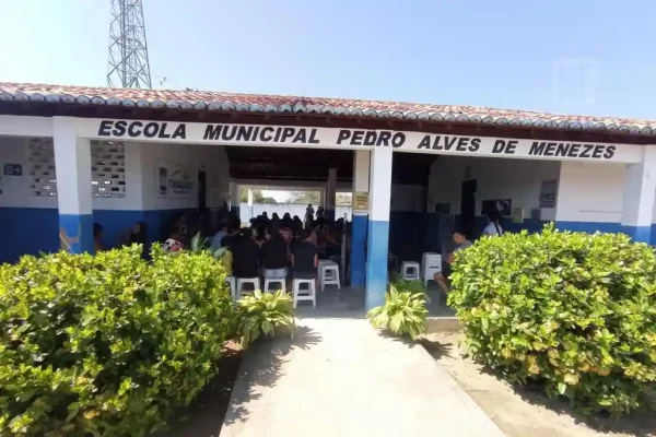 Escola Pedro Alves Menezes Itabaiana dez 23