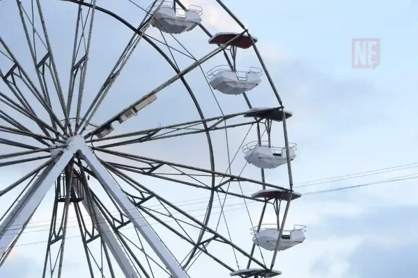 Roda-Gigante na Vila do Natal em Aracaju